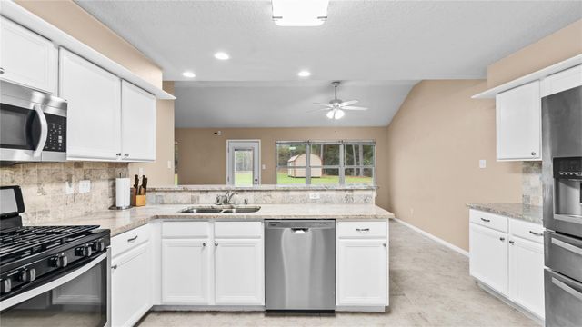 40418 Winding Way Court, Magnolia, TX 77354