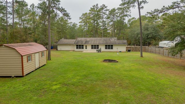 40418 Winding Way Court, Magnolia, TX 77354