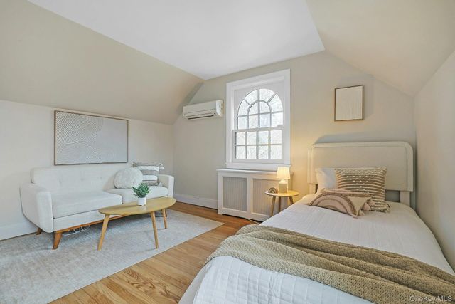 21 Tisdale Road, Scarsdale, NY 10583