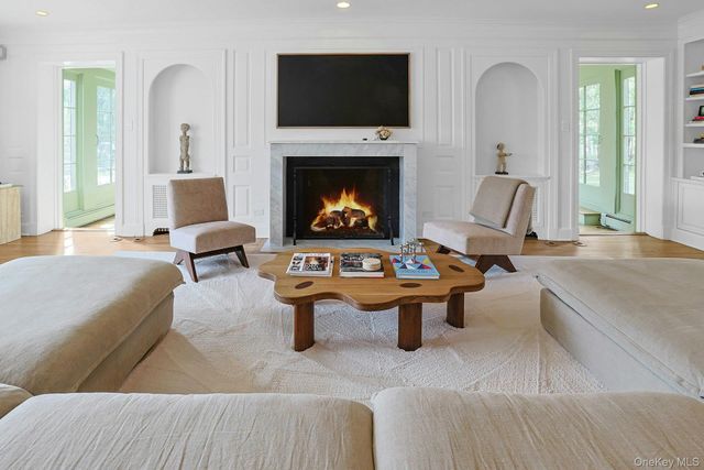 21 Tisdale Road, Scarsdale, NY 10583