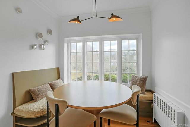 21 Tisdale Road, Scarsdale, NY 10583