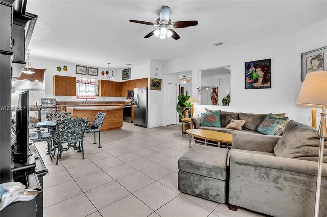 14044 SW 54th St, Miramar, FL 33027