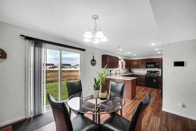 6870 Wallace Street, Merrillville, IN 46410