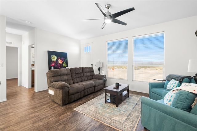 3065 S Kaibab Road, Golden Valley, AZ 86413