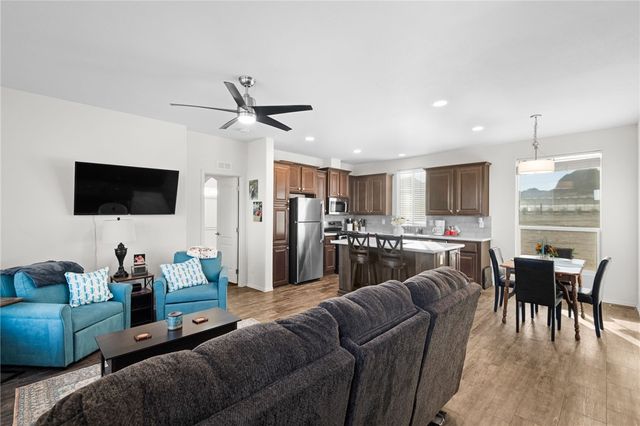 3065 S Kaibab Road, Golden Valley, AZ 86413