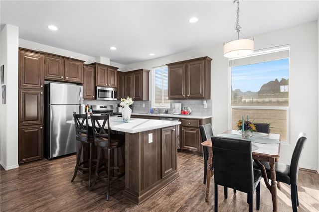 3065 S Kaibab Road, Golden Valley, AZ 86413