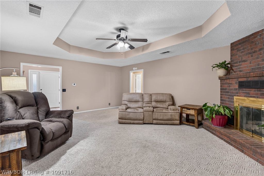 1213 N 30th Street 1213 N 30th Street