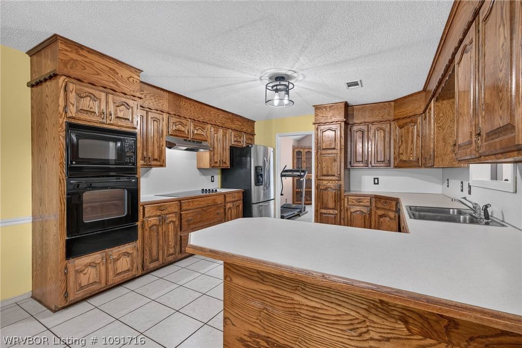 1213 N 30th Street 1213 N 30th Street