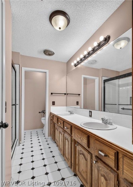 1213 N 30th Street 1213 N 30th Street