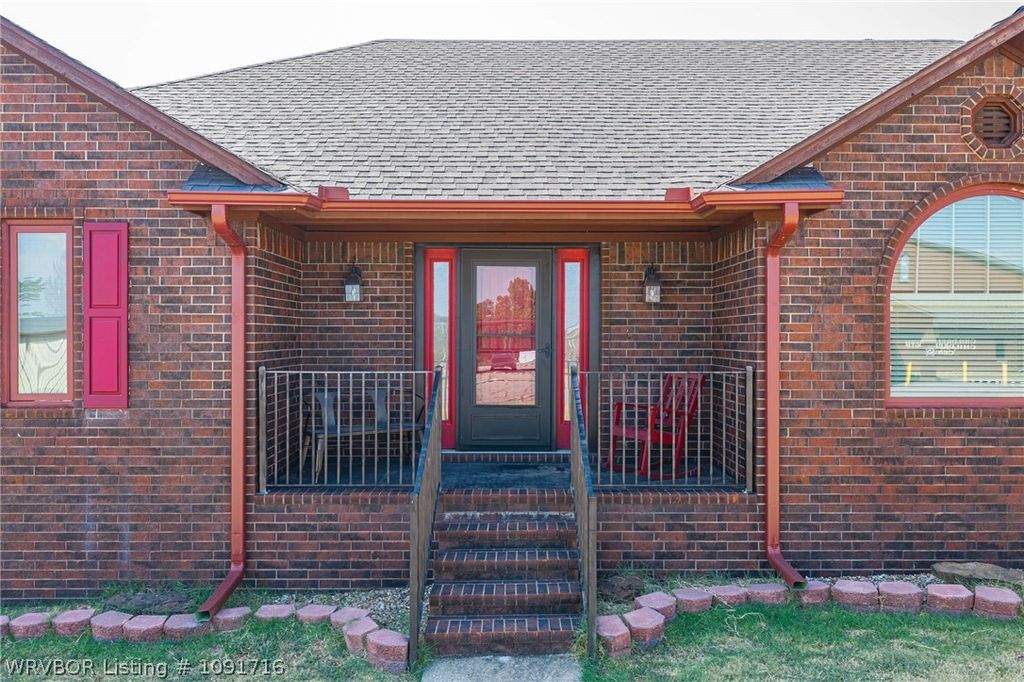 1213 N 30th Street 1213 N 30th Street