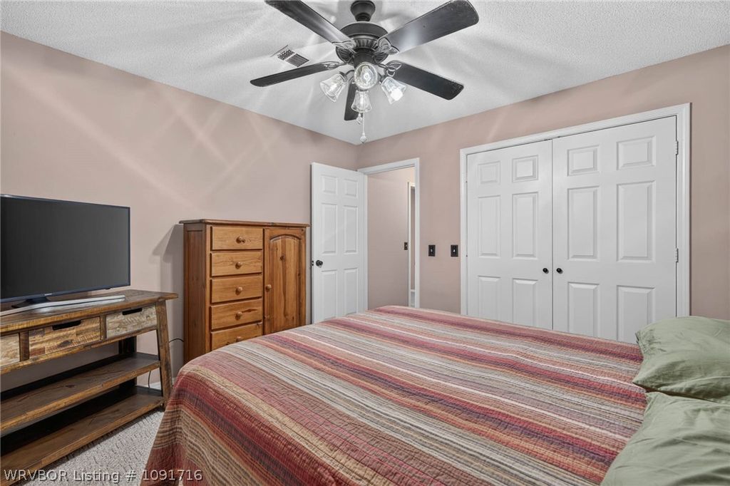 1213 N 30th Street 1213 N 30th Street