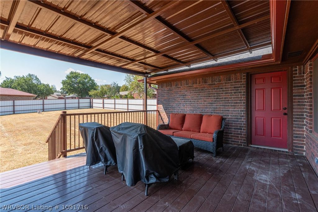 1213 N 30th Street 1213 N 30th Street