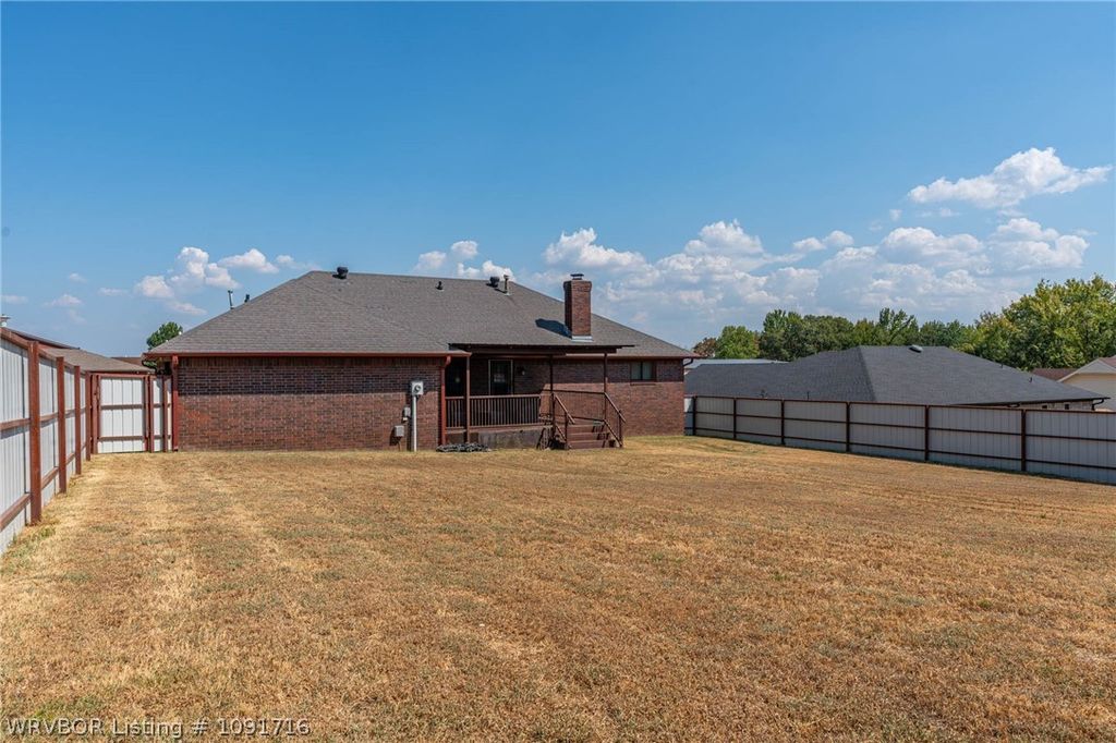 1213 N 30th Street 1213 N 30th Street