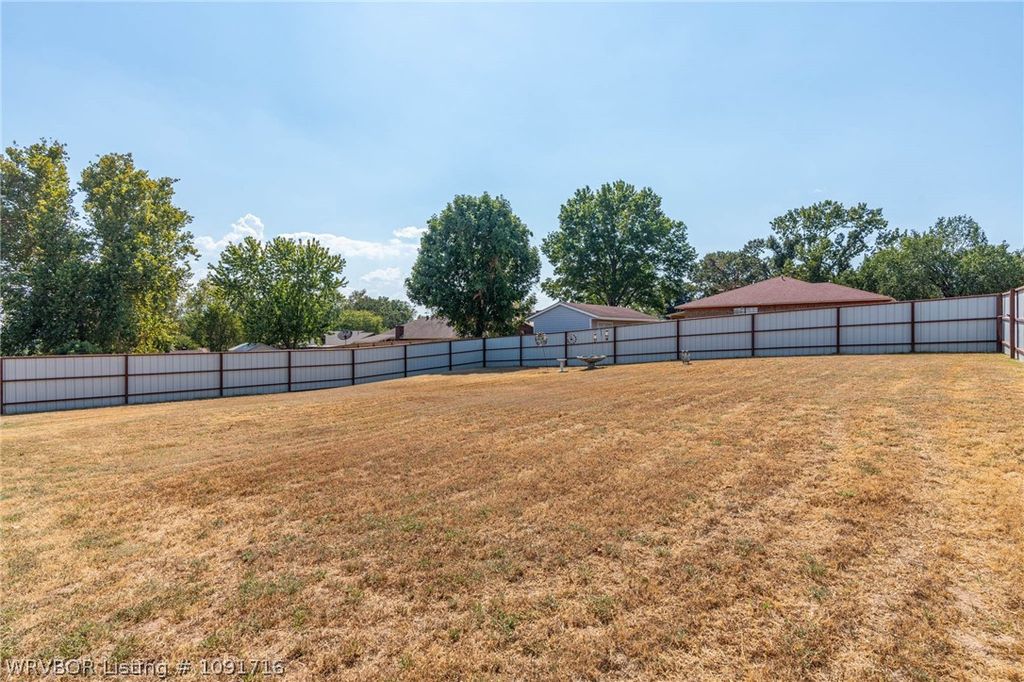 1213 N 30th Street 1213 N 30th Street