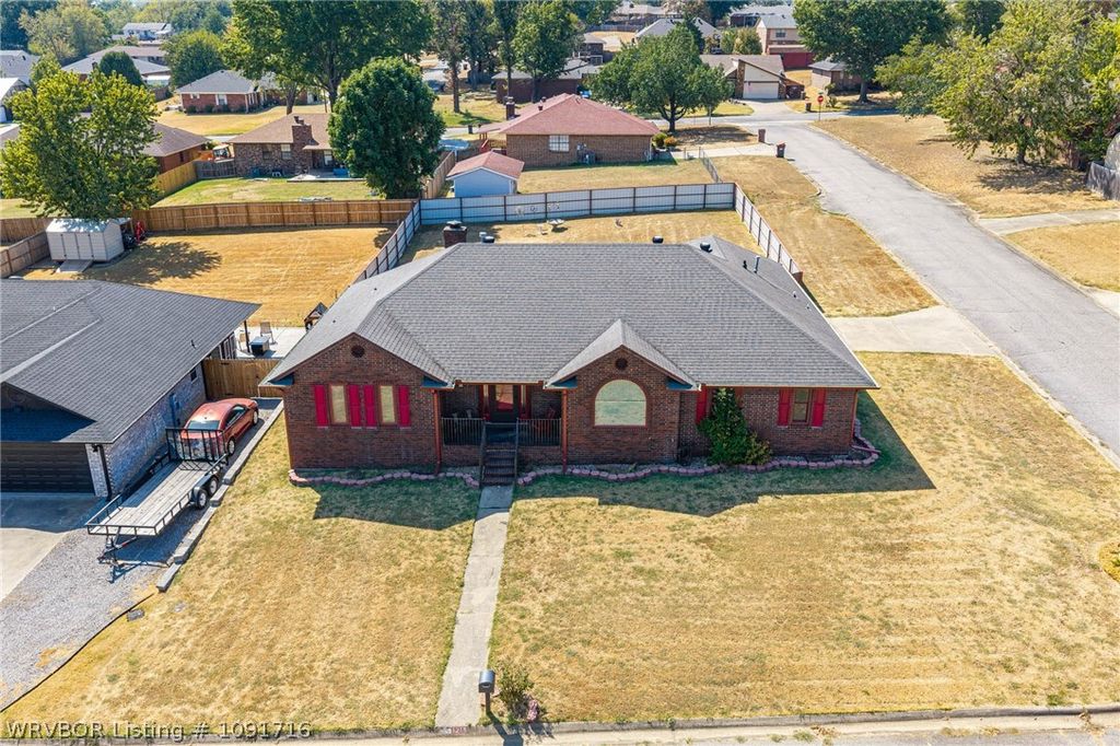 1213 N 30th Street 1213 N 30th Street