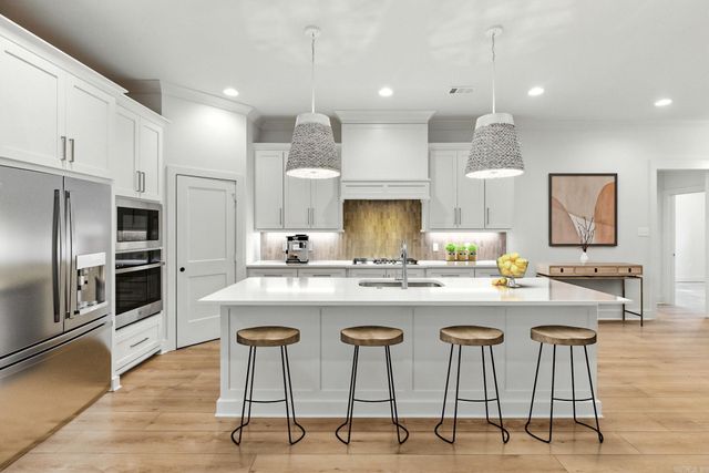 63 Copper Circle, Little Rock, AR 72223