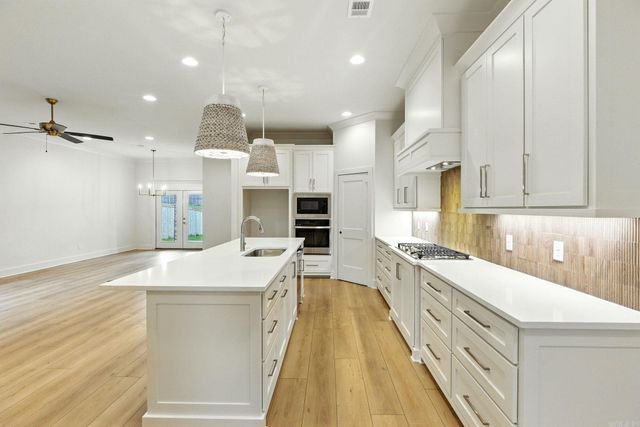 63 Copper Circle, Little Rock, AR 72223