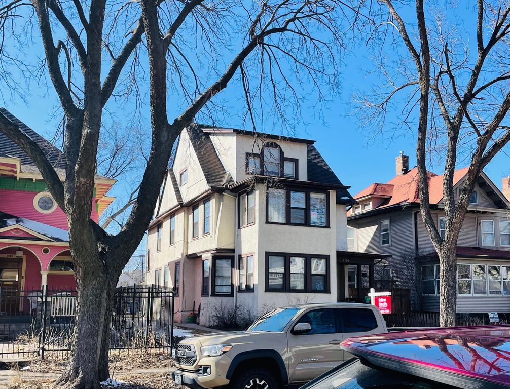 3108 Elliot Avenue, Minneapolis, MN 55407
