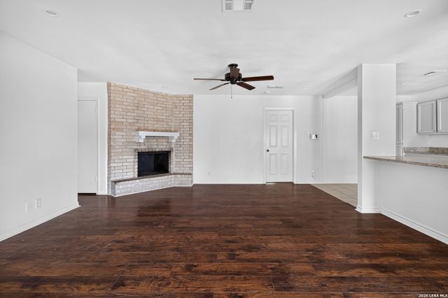 10627 Green Timber, San Antonio, TX 78223