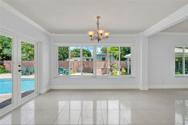 5901 SW 45th St, Miami, FL 33155