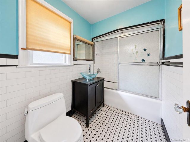 2727 Morgan Avenue, Bronx, NY 10469