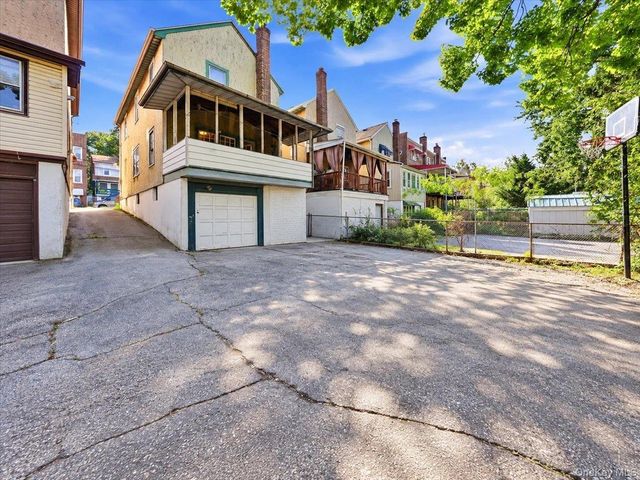 2727 Morgan Avenue, Bronx, NY 10469