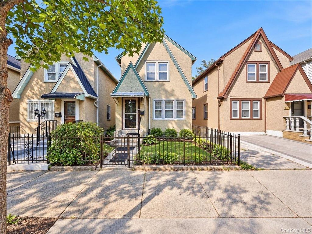 2727 Morgan Avenue, Bronx, NY 10469