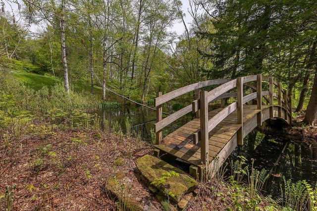 3361 County Road, Windsor, VT 05089
