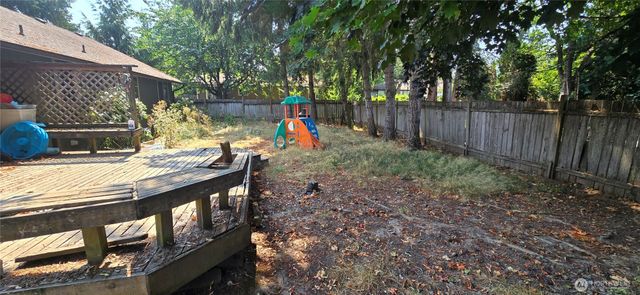 8716 157th Street Ct E, Puyallup, WA 98375