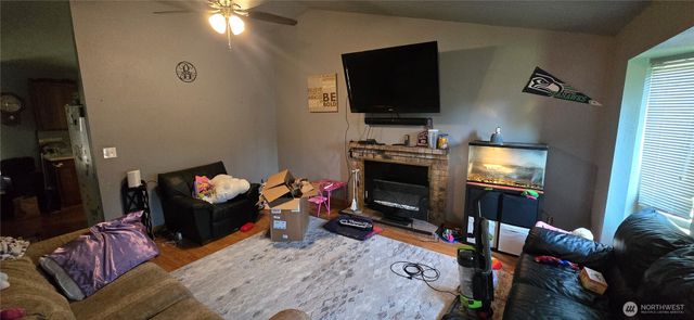 8716 157th Street Ct E, Puyallup, WA 98375