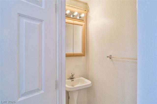 6812 Painted Canyon Court, Las Vegas, NV 89130