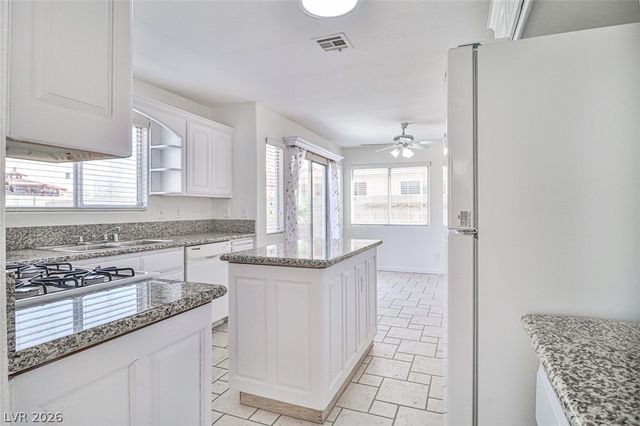 6812 Painted Canyon Court, Las Vegas, NV 89130