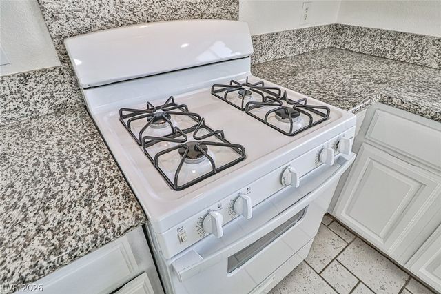 6812 Painted Canyon Court, Las Vegas, NV 89130