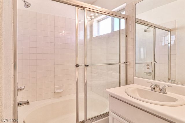6812 Painted Canyon Court, Las Vegas, NV 89130