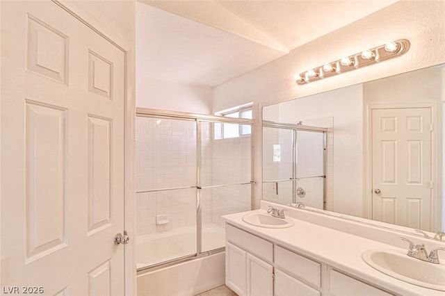 6812 Painted Canyon Court, Las Vegas, NV 89130