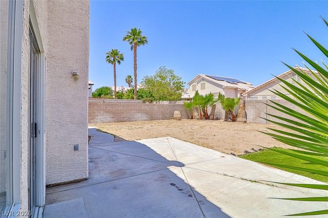 6812 Painted Canyon Court, Las Vegas, NV 89130