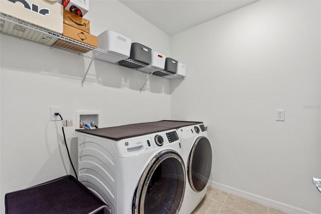 423 PINE TREE BOULEVARD, Lake Alfred, FL 33850