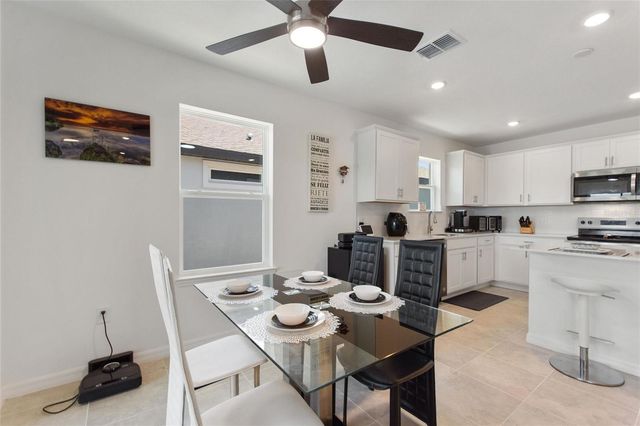 423 PINE TREE BOULEVARD, Lake Alfred, FL 33850