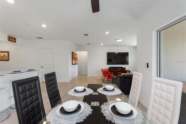 423 PINE TREE BOULEVARD, Lake Alfred, FL 33850