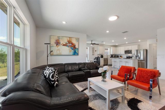 423 PINE TREE BOULEVARD, Lake Alfred, FL 33850