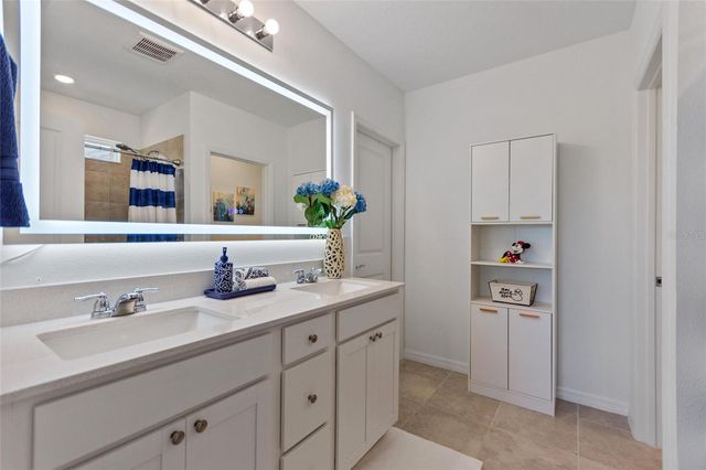 423 PINE TREE BOULEVARD, Lake Alfred, FL 33850