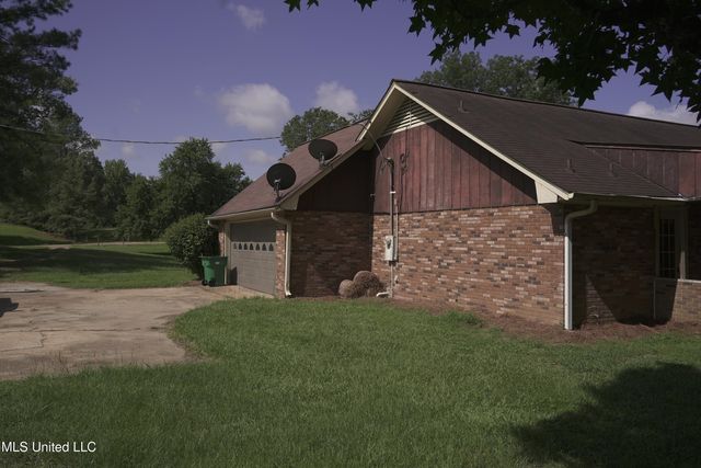 1644 Ratliff Road, Raymond, MS 39154