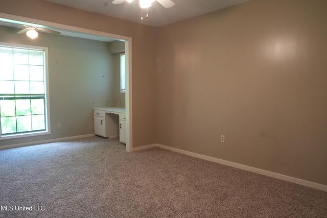 1644 Ratliff Road, Raymond, MS 39154