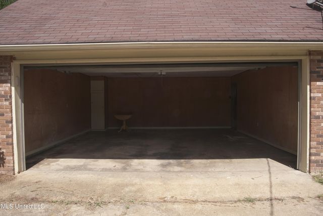 1644 Ratliff Road, Raymond, MS 39154