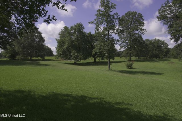 1644 Ratliff Road, Raymond, MS 39154