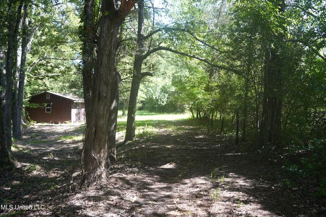 1644 Ratliff Road, Raymond, MS 39154