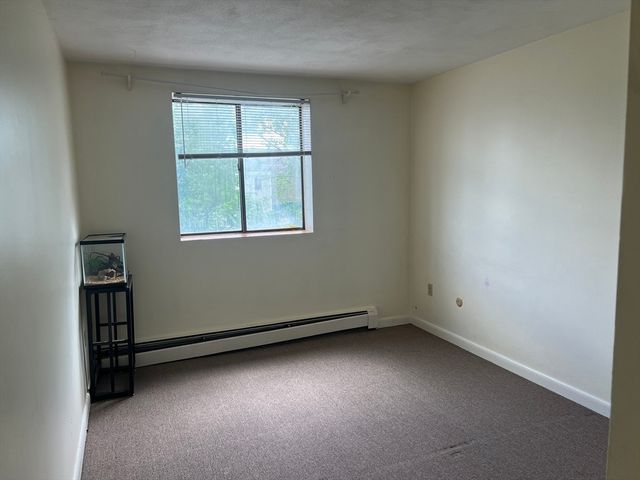 900 Governors Park 22, Winthrop, MA 02152
