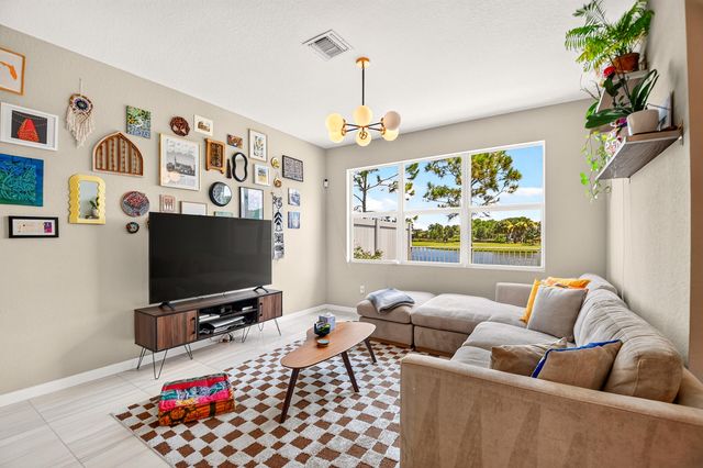 8714 VIA MAR ROSSO, Lake Worth, FL 33467