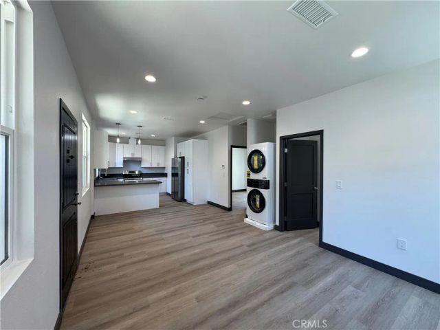 1417 W 3rd Street, Santa Ana, CA 92703