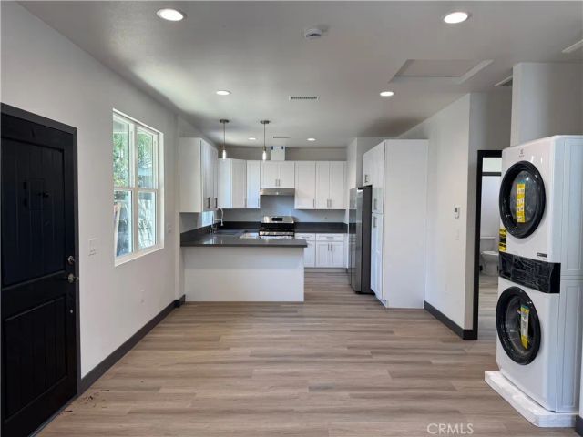 1417 W 3rd Street, Santa Ana, CA 92703